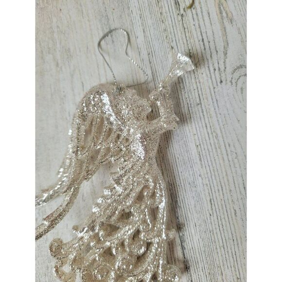 Silver cherub angel glitter horn ornament Xmas decor - Picture 3 of 6